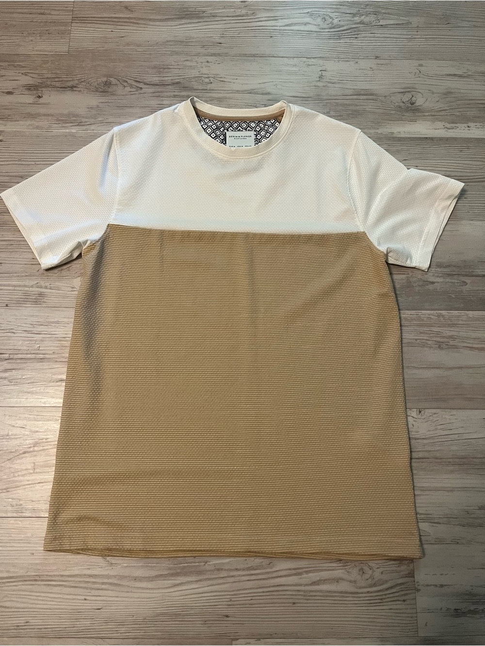 Denim & Flower Ricky Singh Men’s Medium Colorblock Textured Knit T-Shirt Beige